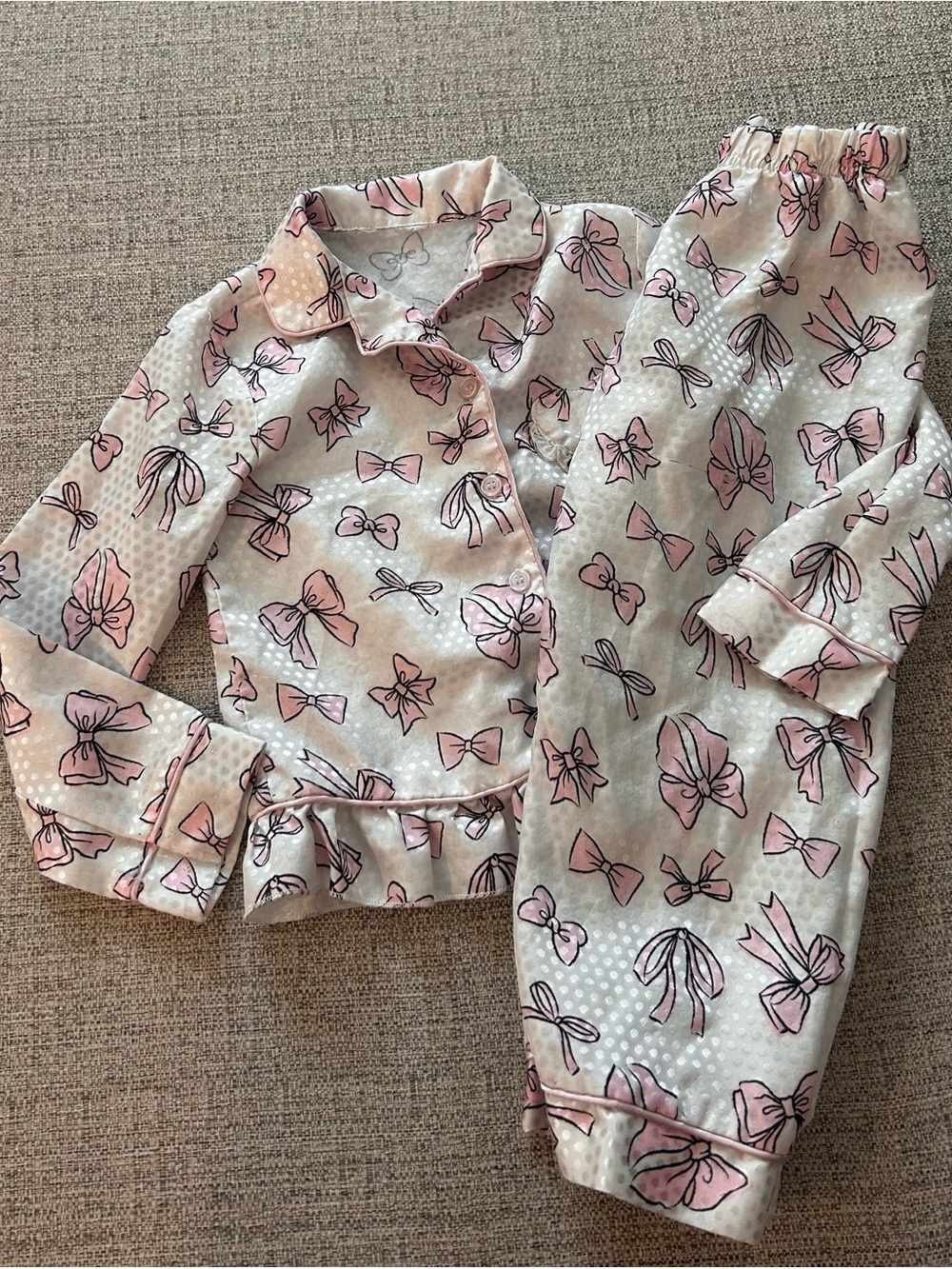 Bmagical Pink Bow Print Girls Two-Piece Pajama Set. Size 3T